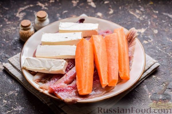 Селёдочный паштет с морковью и плавленым сыром