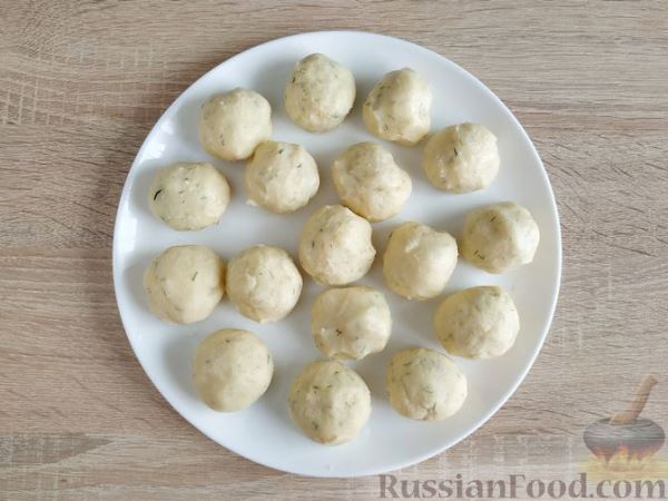 Картофельные клёцки с зеленью (без муки)
